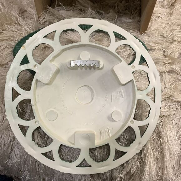 Vintage Homco Painted Green Rattan Look
Plastic Towel Rack Holder 3314 - Picture 10 of 17